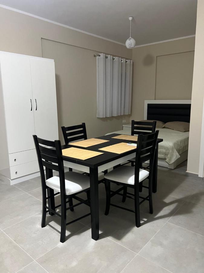 Harmony Apartments Саранда Екстер'єр фото